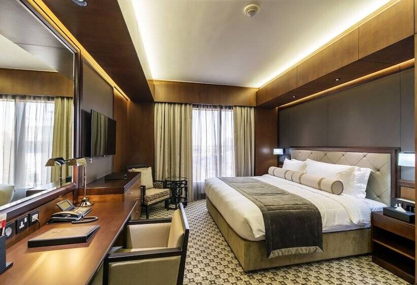 اتاق لوکس, Ayla Grand