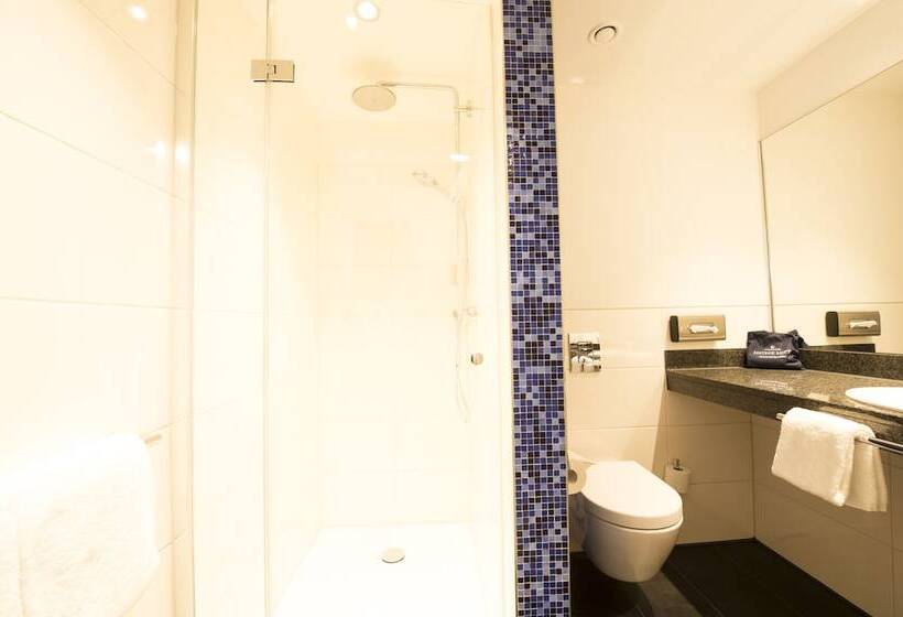 اتاق استاندارد, Carathotel Düsseldorf City