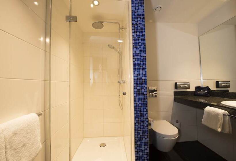 اتاق استاندارد, Carathotel Düsseldorf City