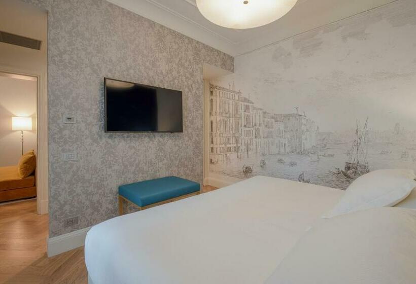 جناح جونيور, H10 Palazzo Canova