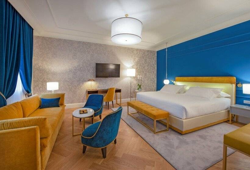 جناح جونيور, H10 Palazzo Canova