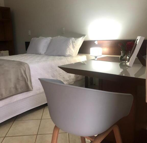 Люкс, Pousada Das Palmeiras