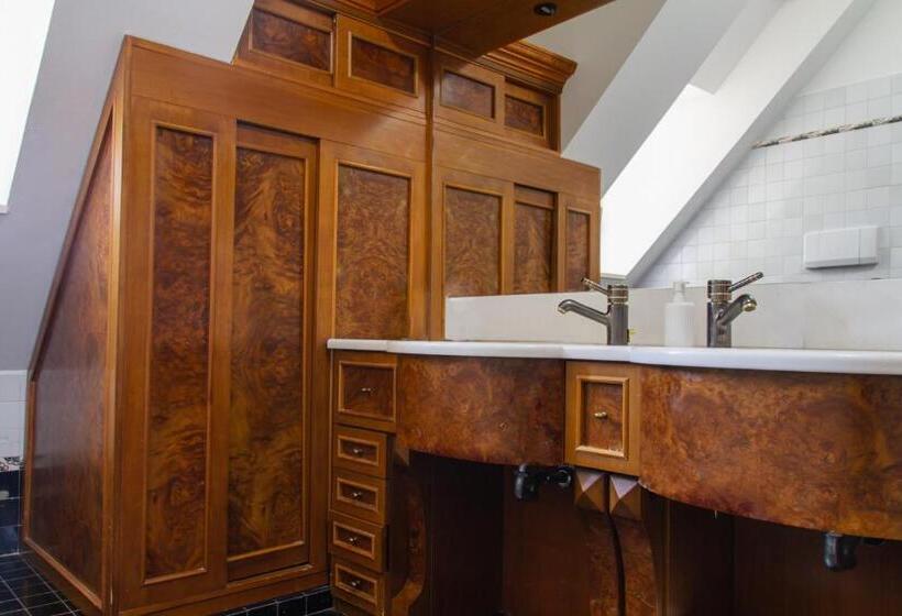 דירת חדר, Residence Playa