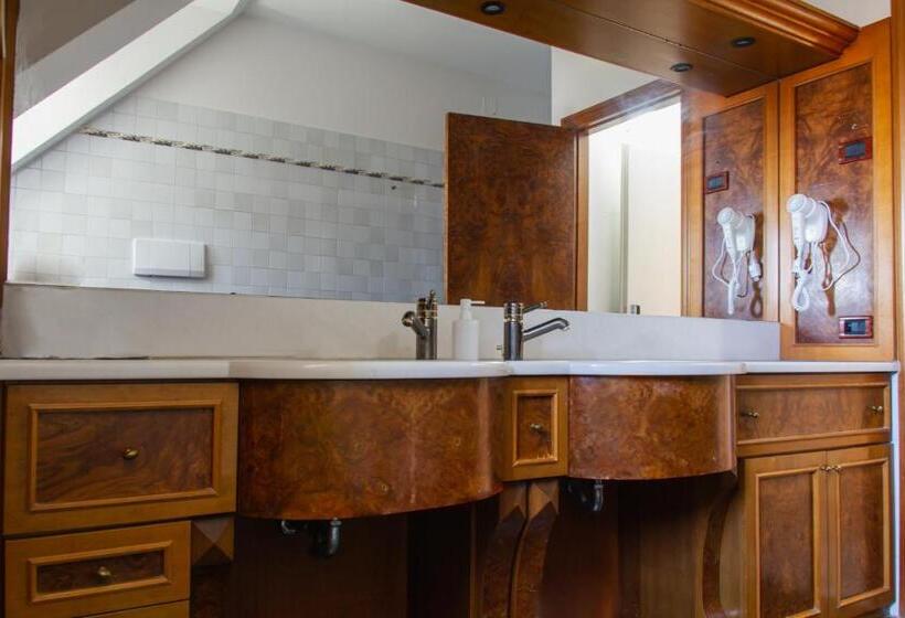 דירת חדר, Residence Playa