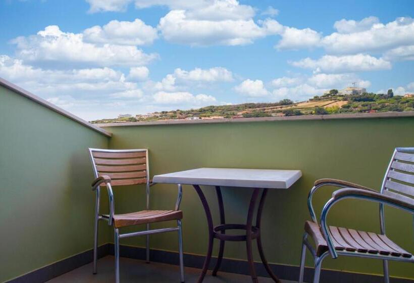 דירת חדר, Residence Playa