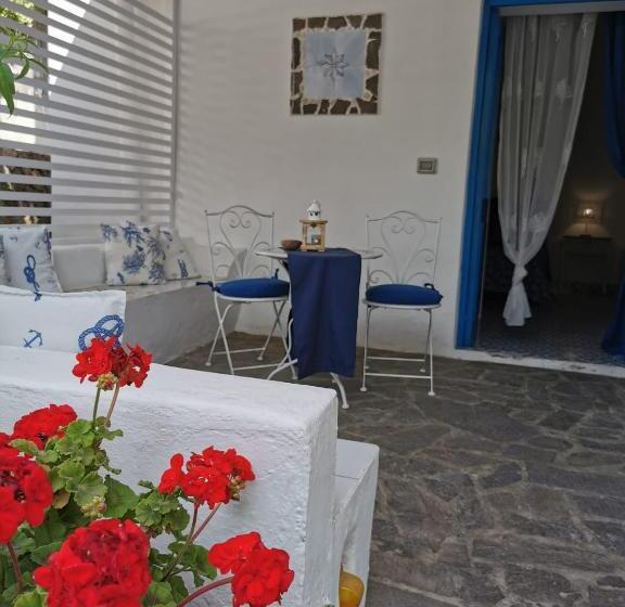 스탠다드 트리플 룸, Roda