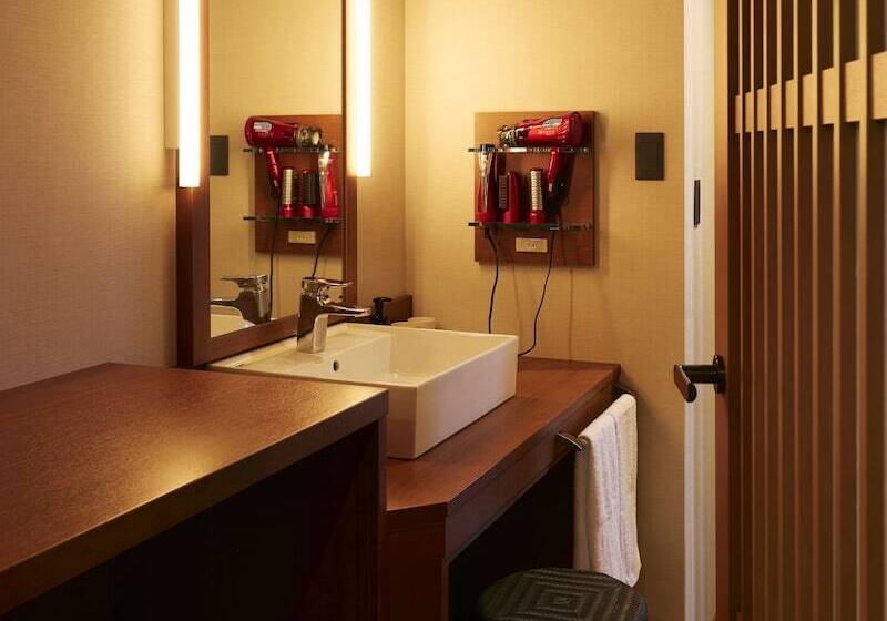 חדר סטנדרט, Sakura Sky