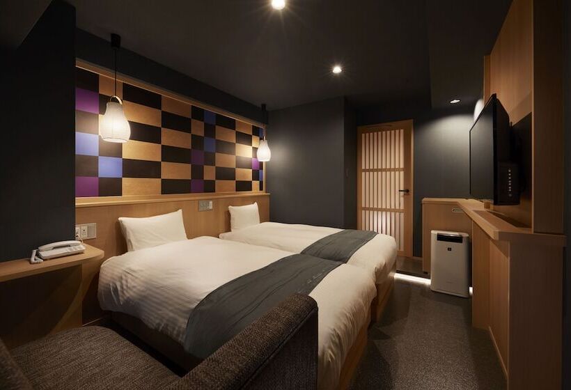 חדר סטנדרט, Sakura Sky