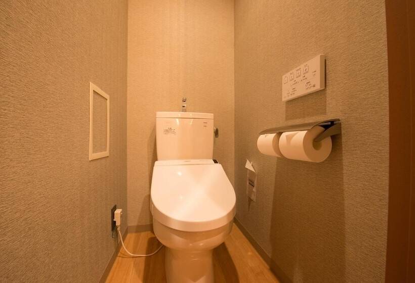 חדר קומפורט, Sakura Sky