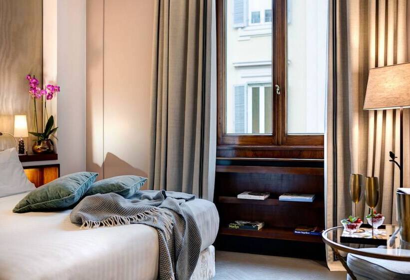 Camera Superiore, Singer Palace Hotel Roma