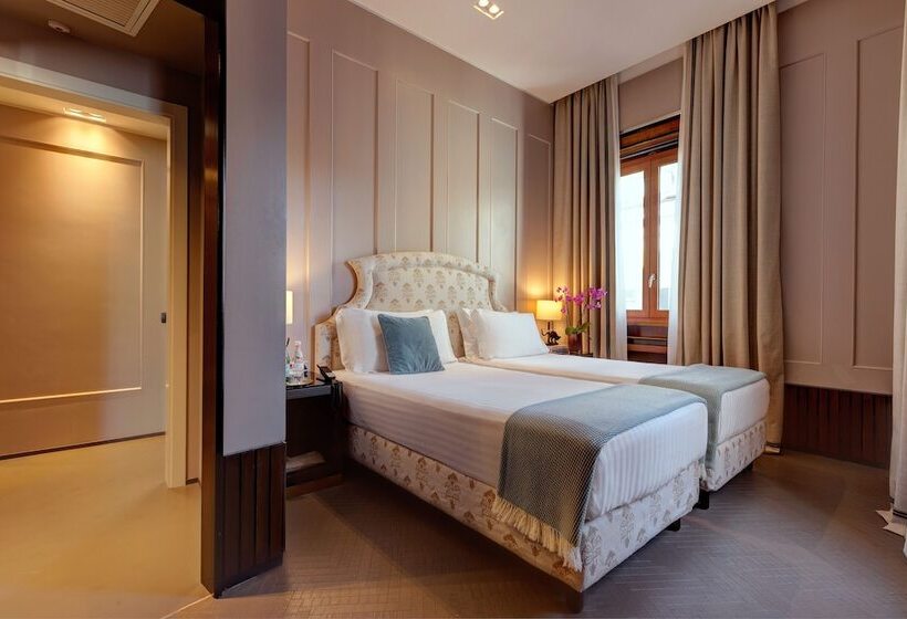 Camera Deluxe, Singer Palace Hotel Roma