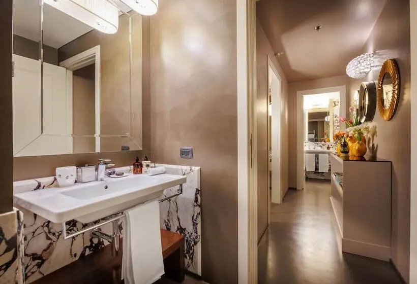 Suite Deluxe, Singer Palace Hotel Roma