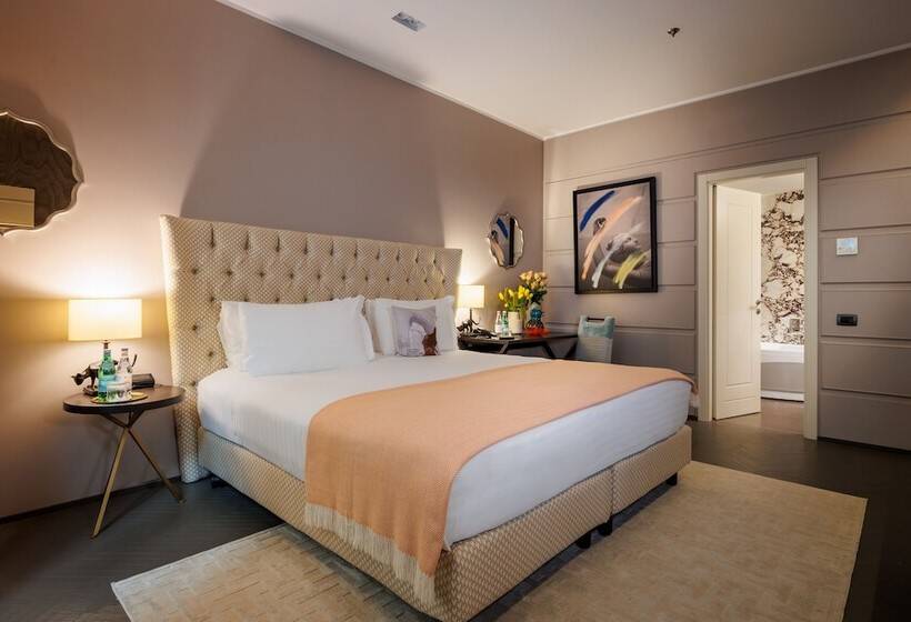 Suite Deluxe, Singer Palace Hotel Roma