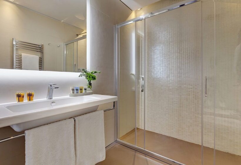 Suite Familiare, Singer Palace Hotel Roma