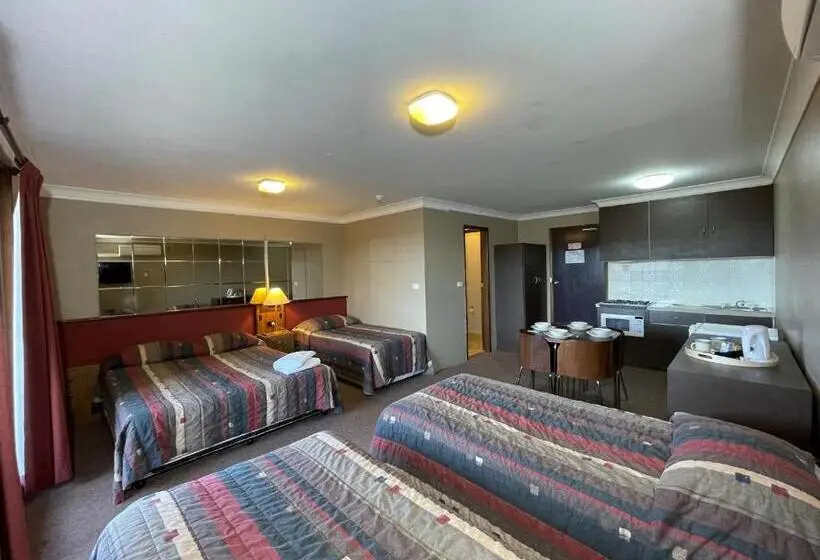 バルコニー付きスタンダードルーム, Southern Cross Motor Inn