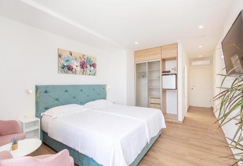 Номер Deluxe Вид на Море, Boutique Flamingo B&b