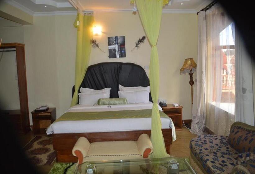 غرفة سوبيريور, Aturukan