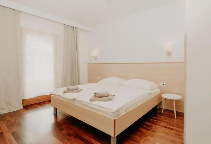 バルコニー付きスタンダードルーム, Bed And Breakfast Kolo Adults Only