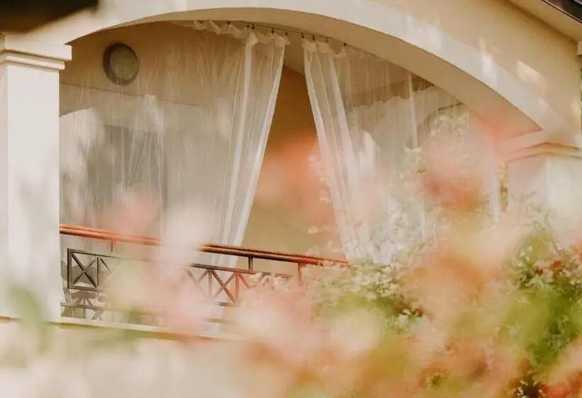 シングルデラックスルーム, Bed And Breakfast Kolo Adults Only