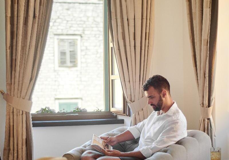 标准间, King Kresimir Heritage