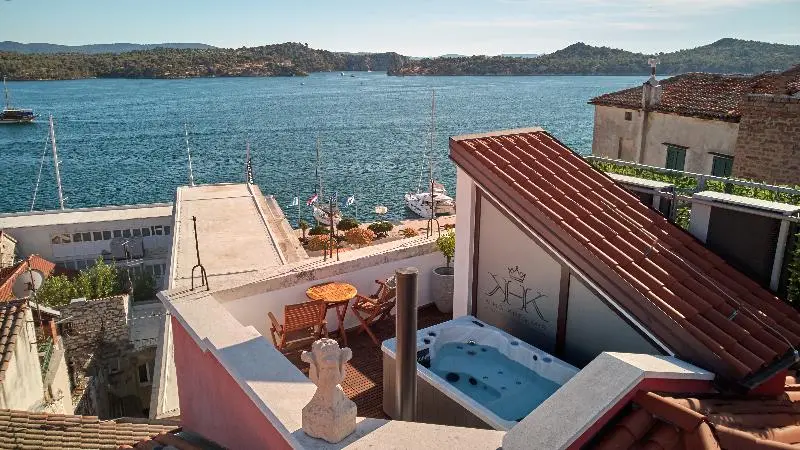 Suite with Terrace, King Kresimir Heritage