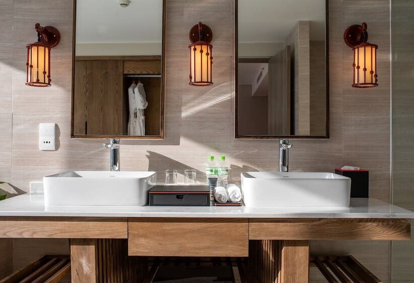 سوییت, Pao S Sapa Leisure