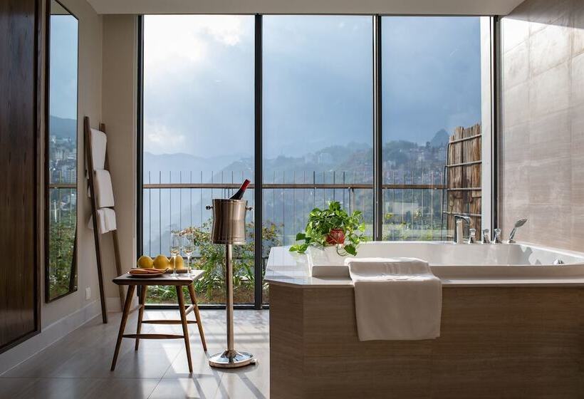سوییت, Pao S Sapa Leisure