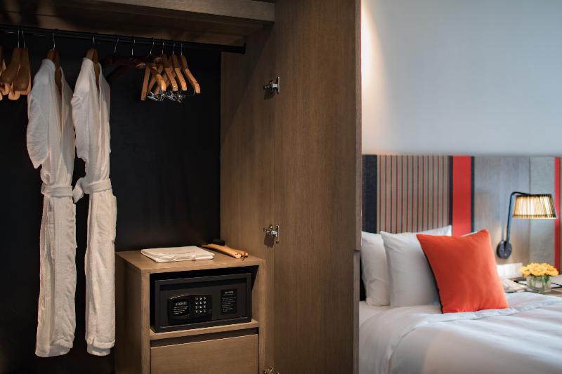 اتاق پرمیوم, Pao S Sapa Leisure