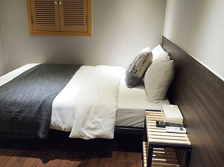 اتاق استاندارد, Park Hill Myeongdong