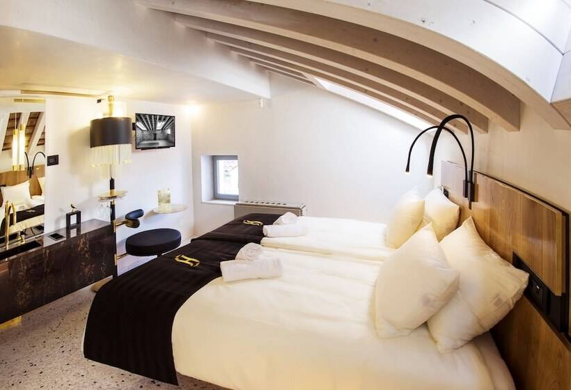 Номер Стандарт, Spirito Santo Palazzo Storico