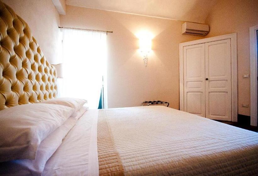 חדר דלוקס, Sveva Rooms