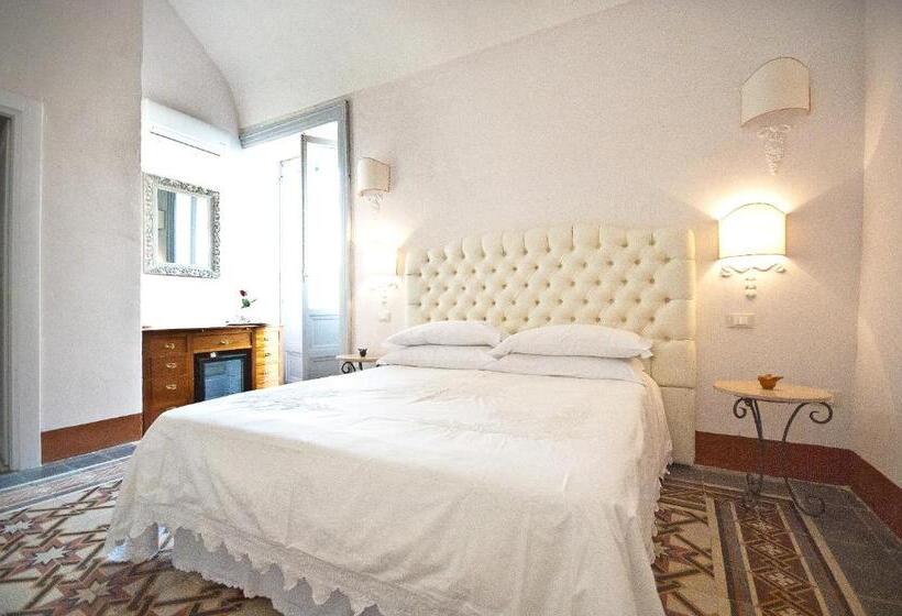 חדר דלוקס לשלושה, Sveva Rooms