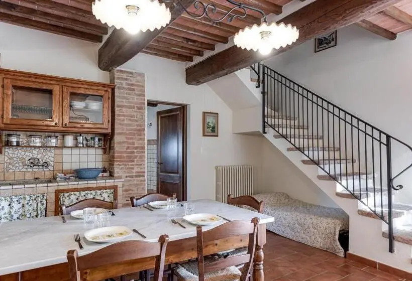 استودیوی استاندارد, Tenuta Il Casale Di San Miniato