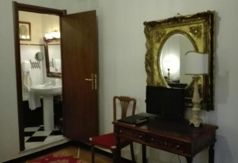 חדר סופריור יחיד, Villa Luisa