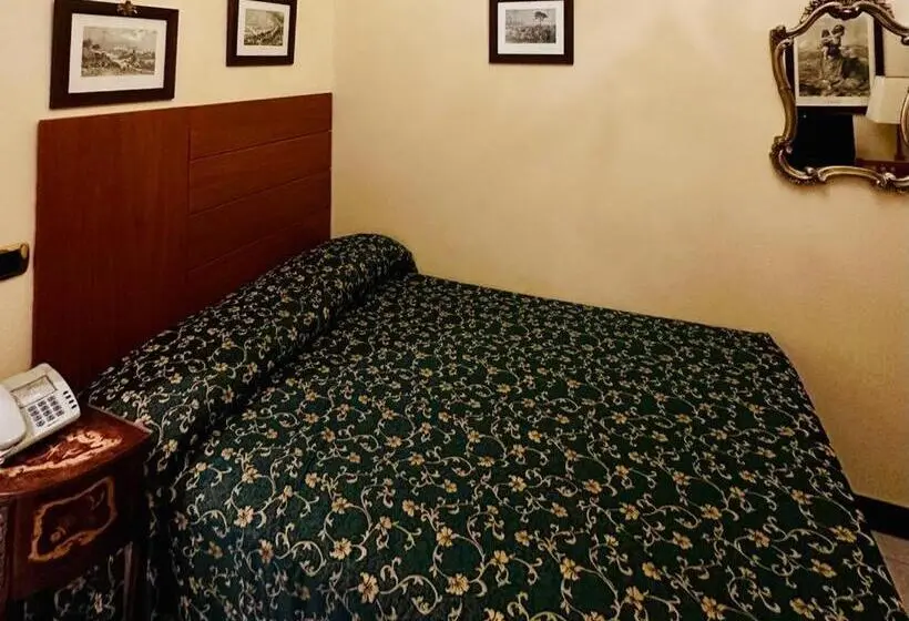 اتاق سوپریور یک تخته, Villa Luisa