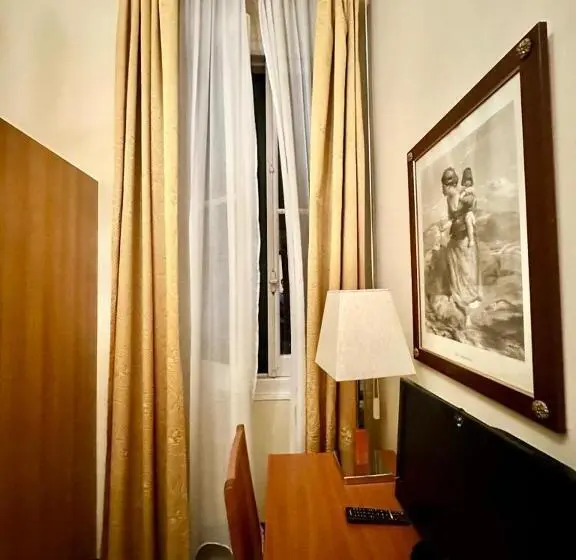 اتاق سوپریور یک تخته, Villa Luisa