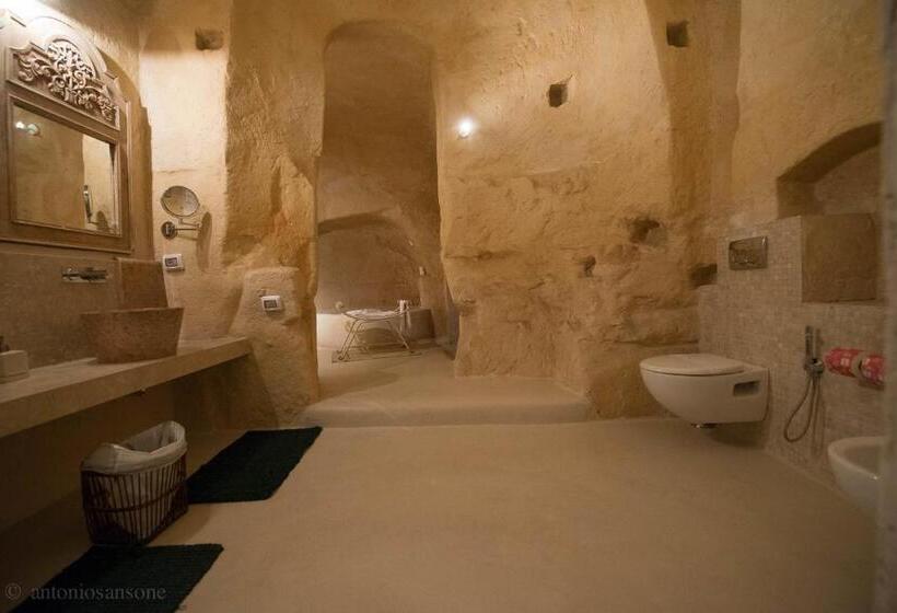 套房, L Hotel In Pietra