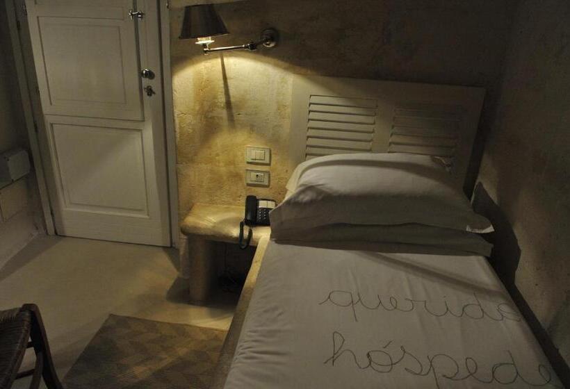 标准单人间, L Hotel In Pietra