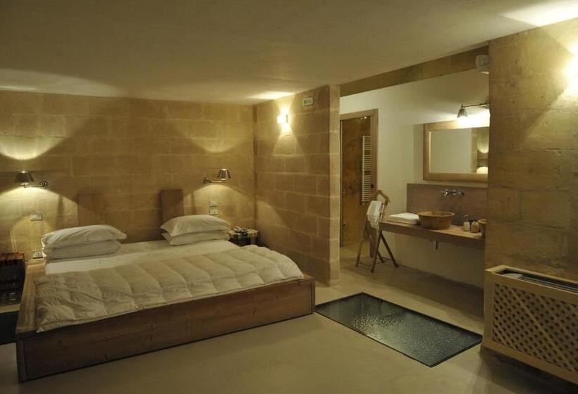 高级房间带漩涡浴缸, L Hotel In Pietra