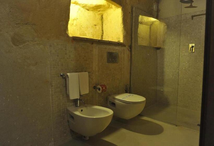 高级房间带漩涡浴缸, L Hotel In Pietra