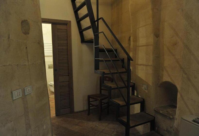 基本间, L Hotel In Pietra