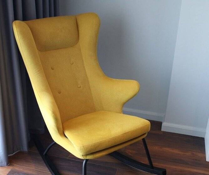 高级套房, Lahta Plaza