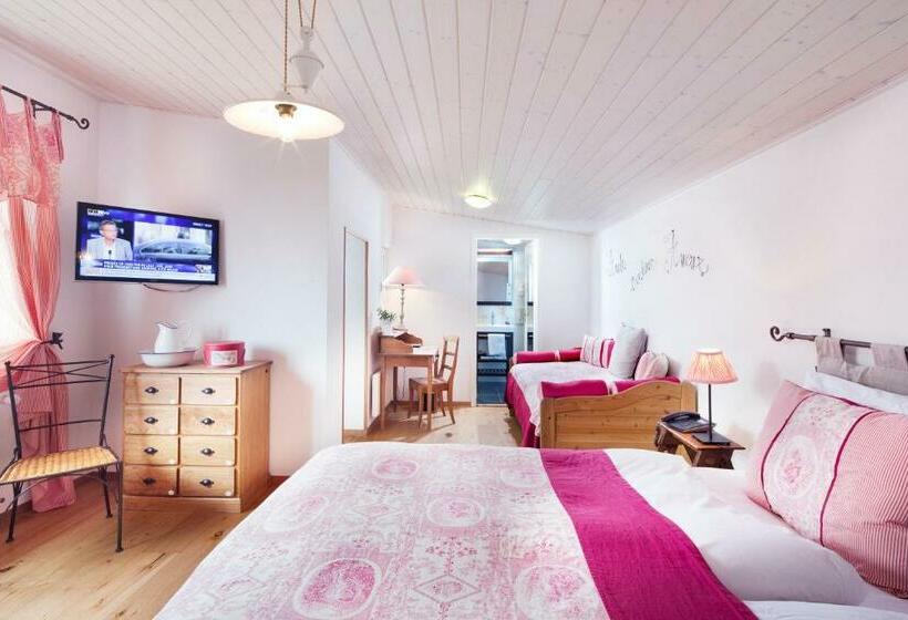 标准间, Auberge De La Gare