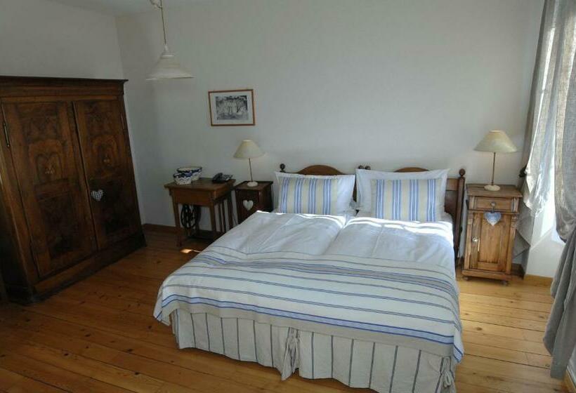 标准间, Auberge De La Gare