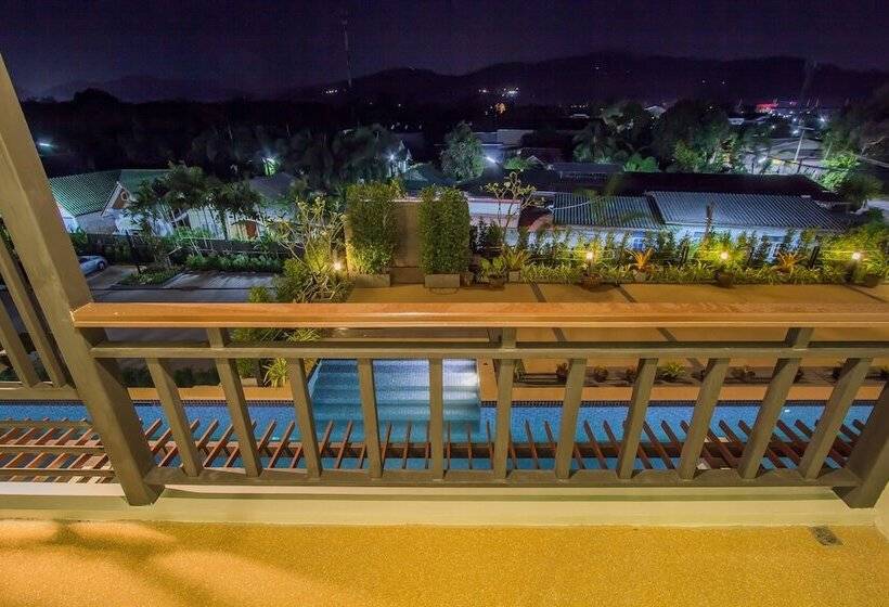 디럭스 스튜디오, Baba House Phuket