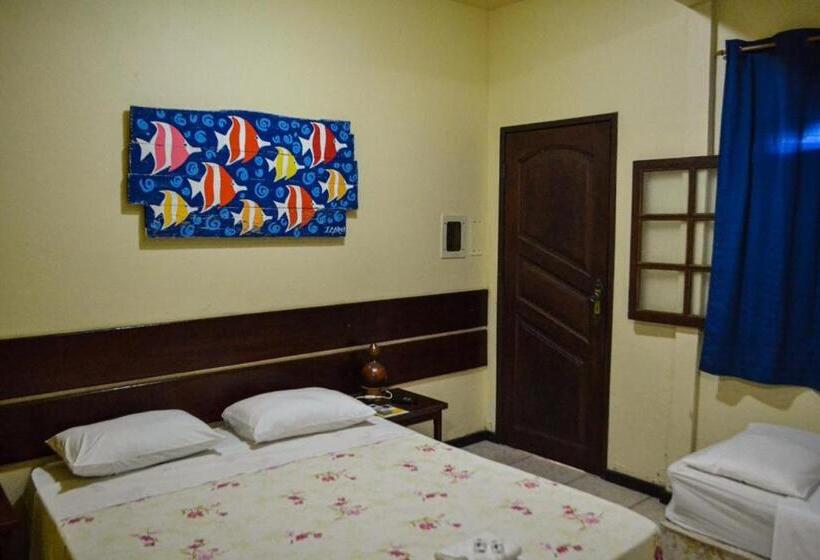 חדר לארבעה סטנדרטי עם מרפסת, Pousada Rio Bracuhy