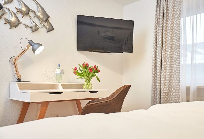 标准间, Zum Fischer Am See S