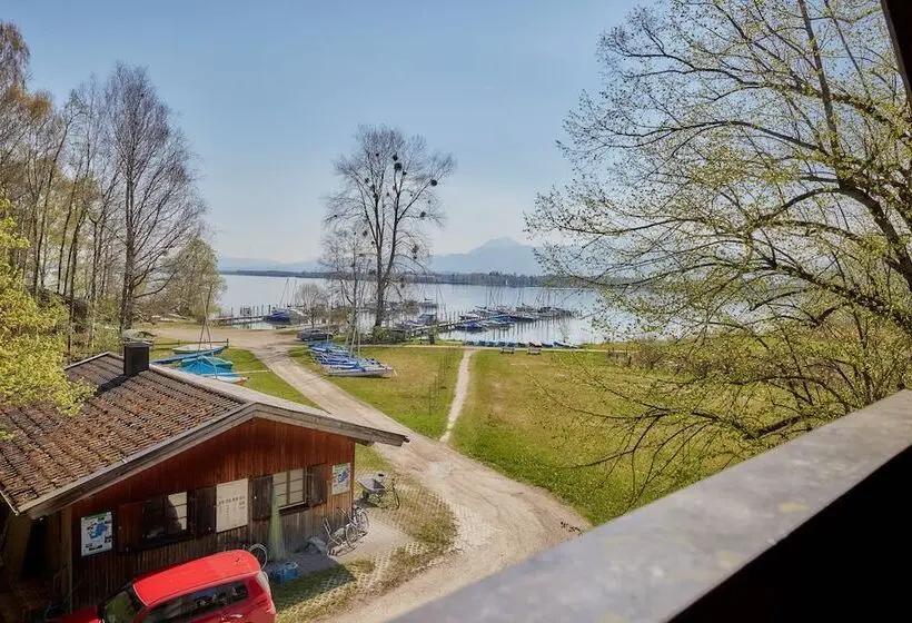 デラックスルーム, Zum Fischer Am See S