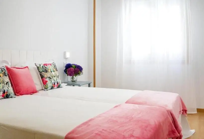 1 Bedroom Apartment with Terrace Sea View, Duerming Sea View Viveiro