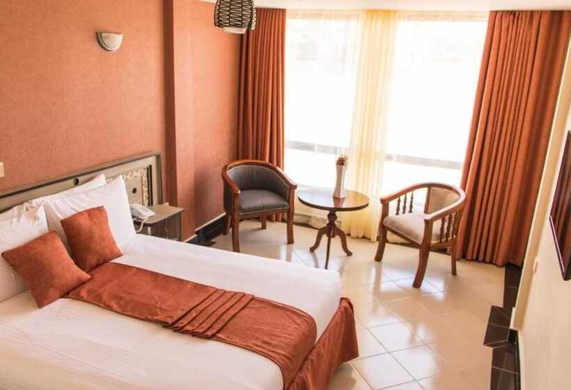 اتاق لوکس, Astorian Grand